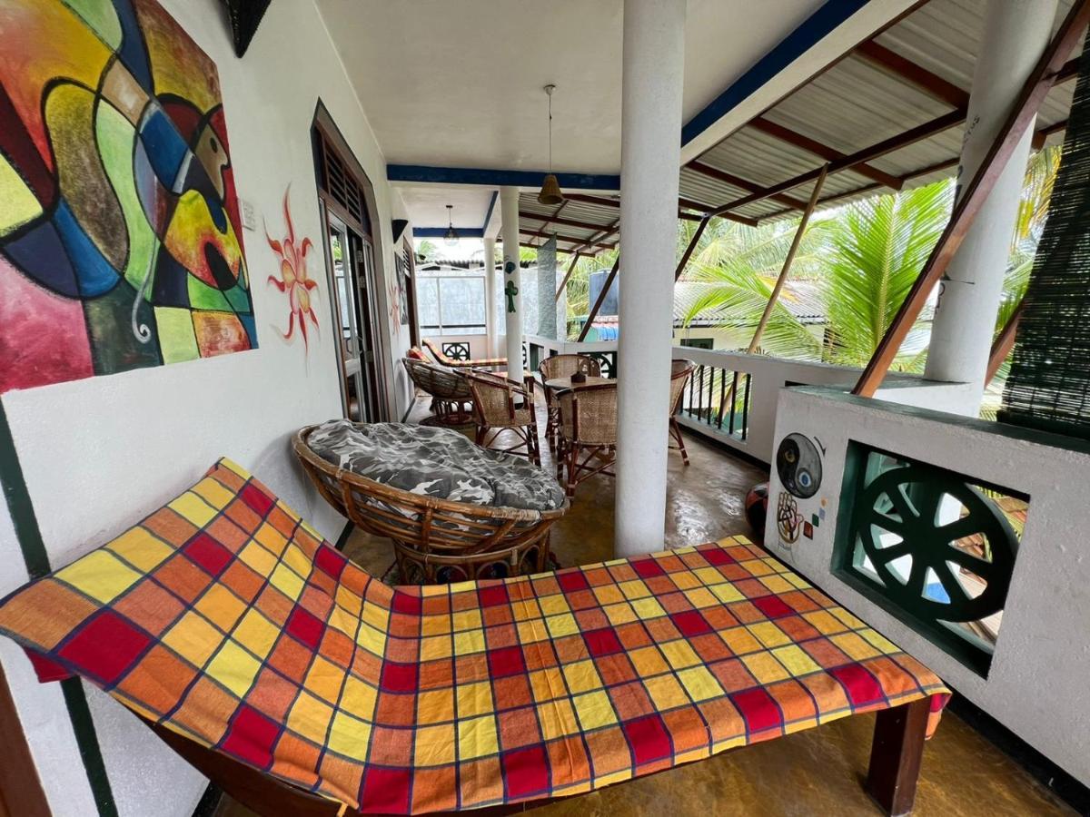 Frangipani Beach Villa Тангале Екстериор снимка