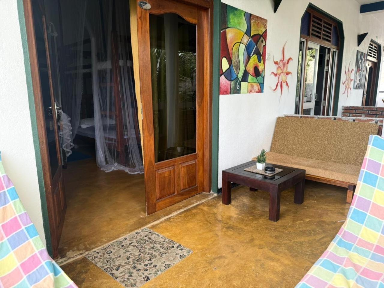 Frangipani Beach Villa Тангале Екстериор снимка